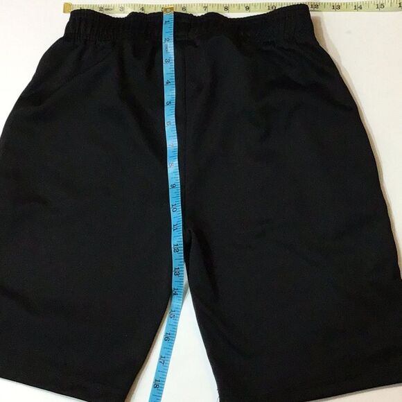 NBA BASKETBALL BOYS SHORT SIZE 10-12 - Picture 8 of 12